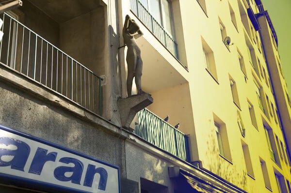 1441_Rami Maymon, Untitled (Vienna), 2008, archival pigment print on cotton paper, 80x120cm-600x399