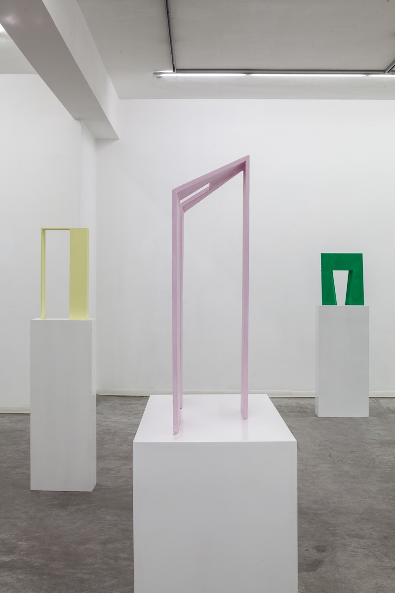 Madeleine Boschan, in which its gaze, bent merely on itself, upholds and gleams, Exhibition view, HCG 2016 (2)