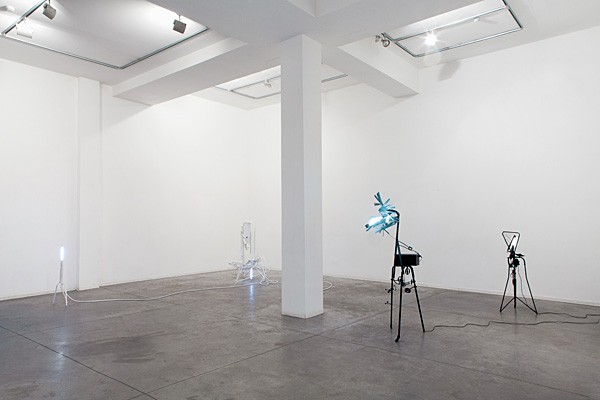 826_m-boschan-closed-space-stories2-600x400