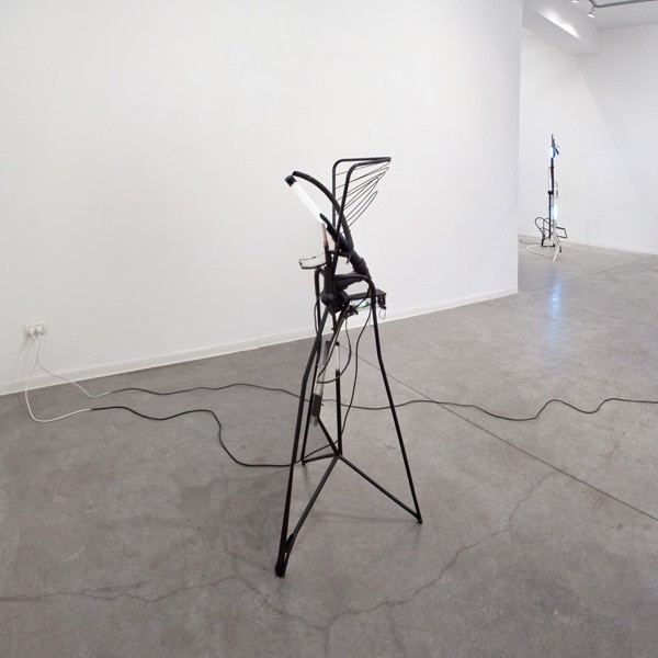 828_m-boschan-closed-space-stories4-600x600